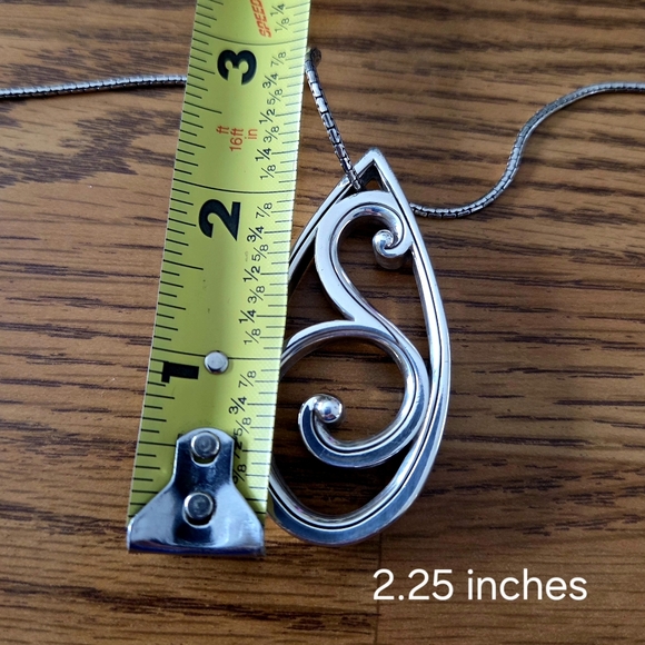 BRIGHTON Large Silver Swirl Removable Pendant Necklace With Long Length Chain - Picture 6 of 8